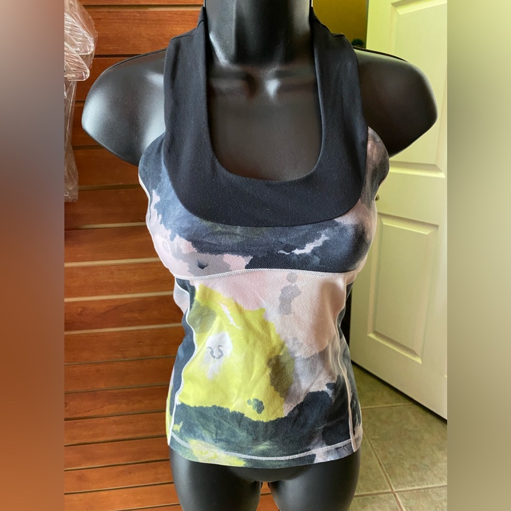 Lululemon Scoop Neck Tank 4